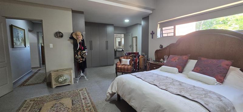 3 Bedroom Property for Sale in Outeniqua Strand Western Cape